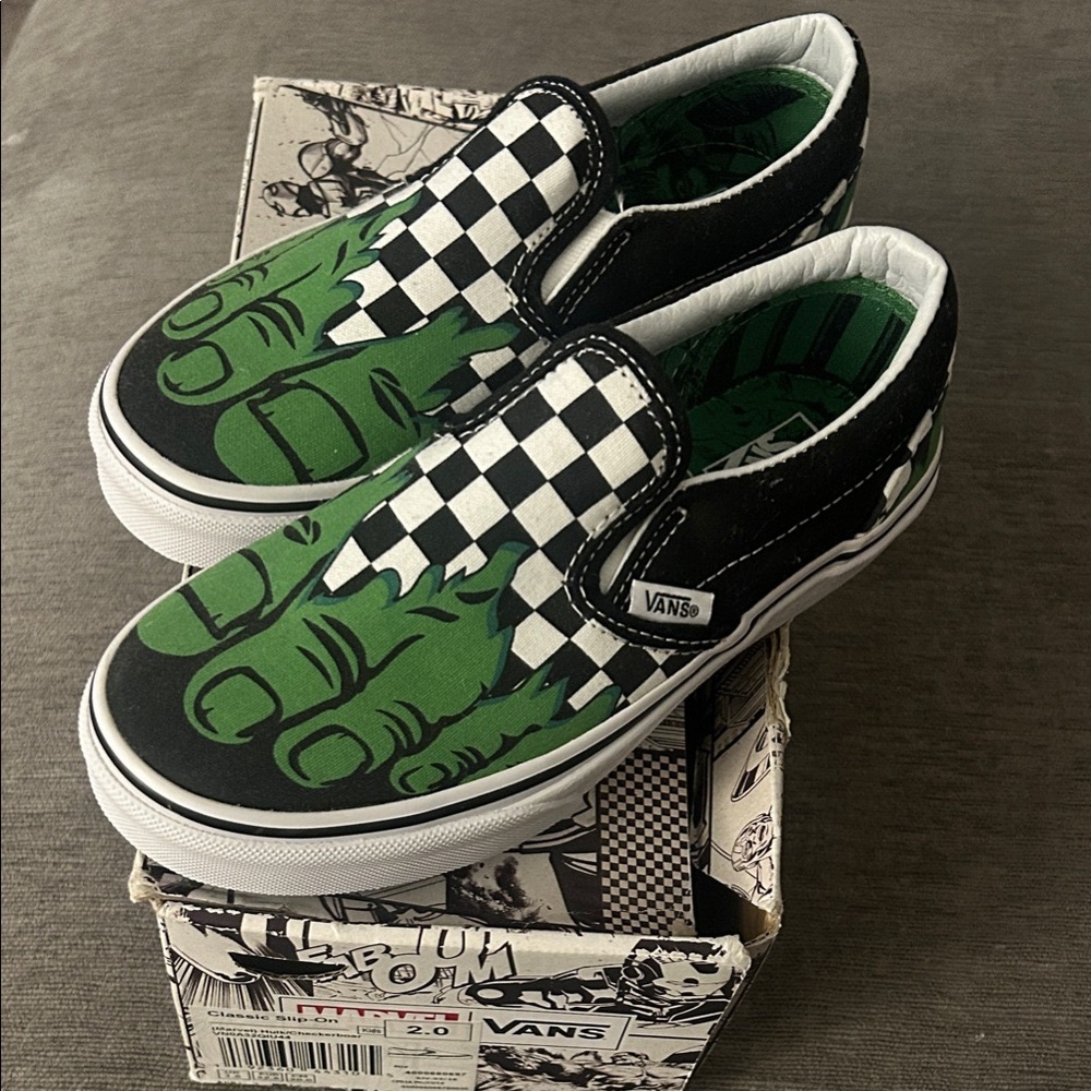Vans  Marvel Hulk Green and Black Graphic Slip-Ons
